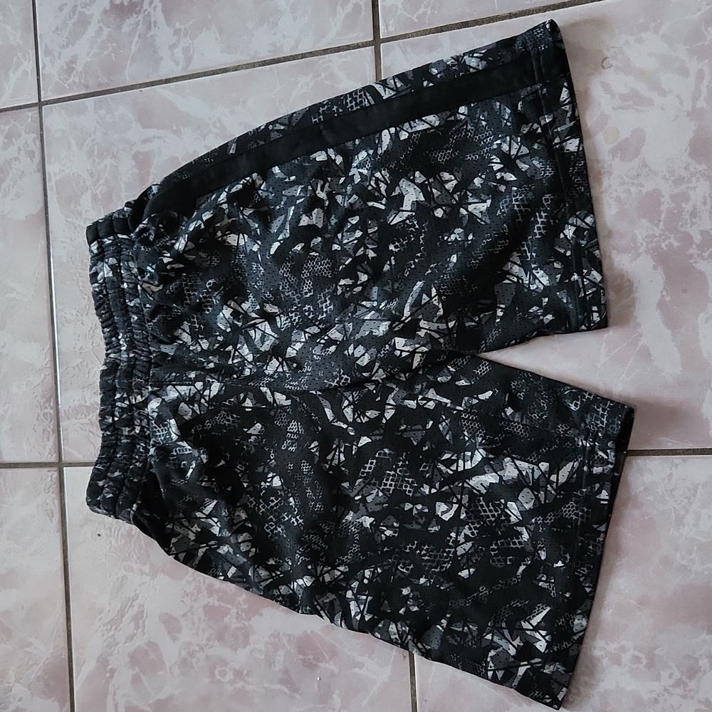 Boys Survival Gear Shorts 10-12 Black Grey